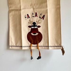 🎄🎁 2 xmas HAND OR KITCHEN TOWEL. NWT. combine$12 w angel towel
